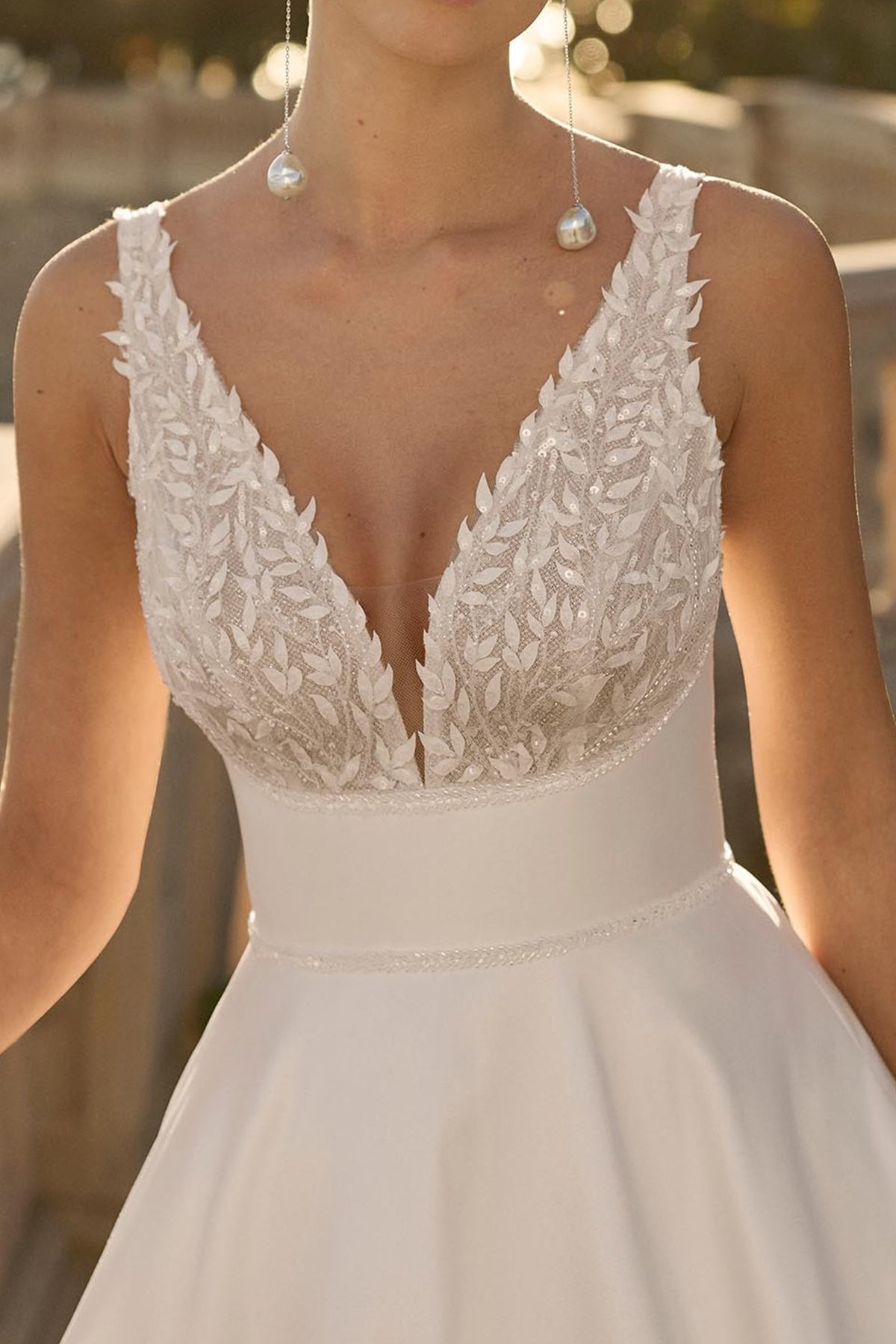 Antonia Wedding Gown | JewelClues
