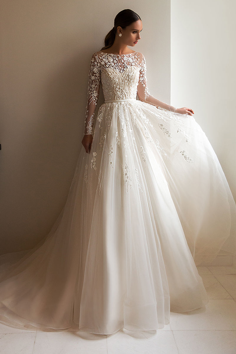 Bennett Long Sleeve Wedding Dress | Jewelclues