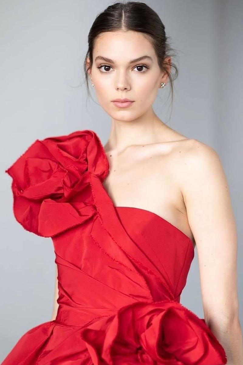 Breathtaking One Shoulder Maxi Dress | Jewelclues