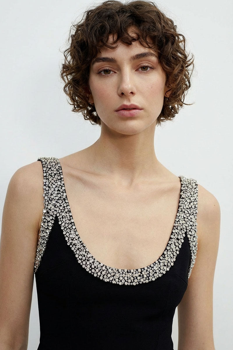 Isolde Crystal-Embellished Bodycon Gown | JewelClues