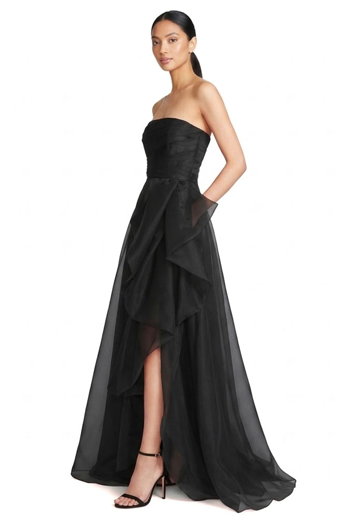 Zoya Strapless Maxi Dress | JewelClues #color_black