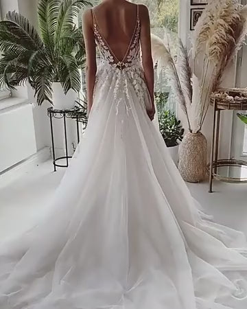 Whitney Court Train Lace Wedding Dress | Jewelclues