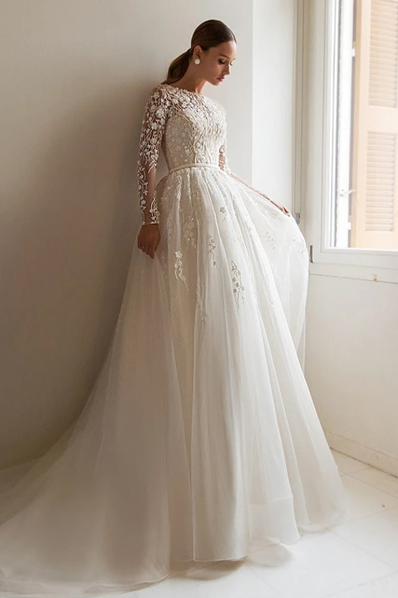 Bennett Long Sleeve Wedding Dress | Jewelclues