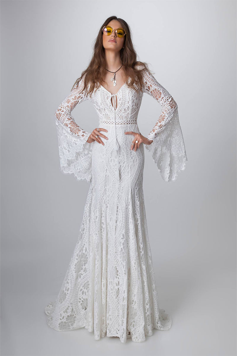 Forever Romantic Bohemian Lace Wedding Dress | Jewelclues
