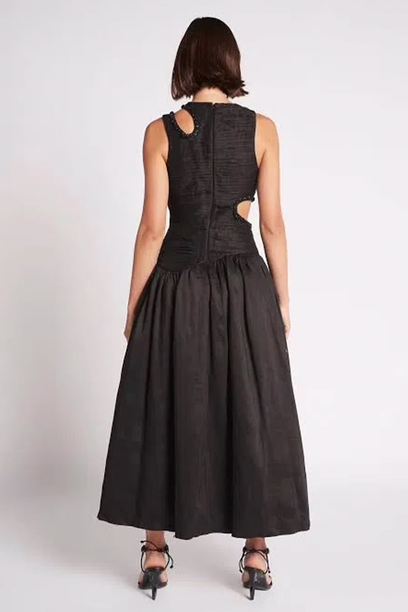 Glamorous Ways Cutout Midi Dress | Jewelclues #color_black
