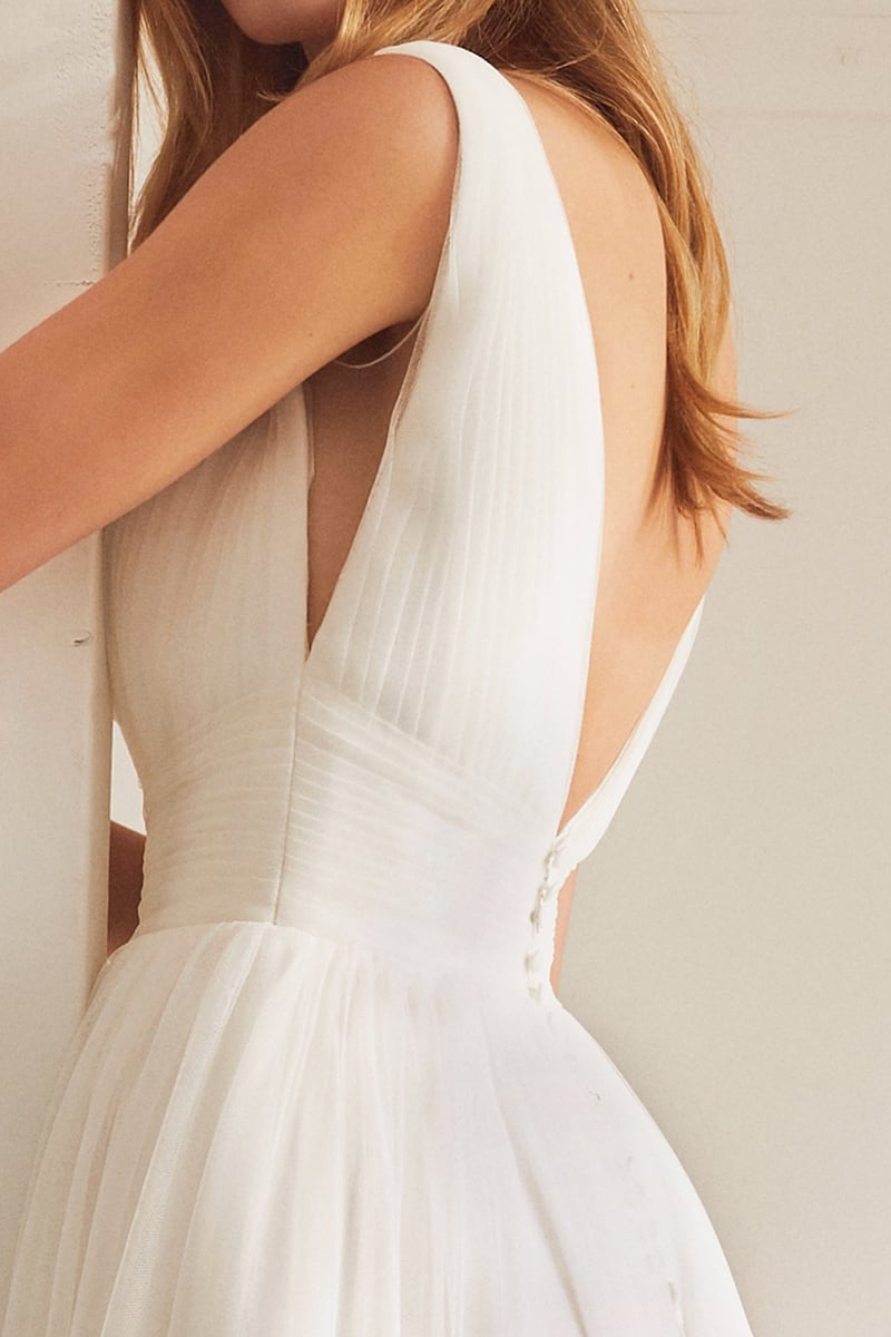 Heidi Ivory Tulle A-line Wedding Dress | Jewelclues
