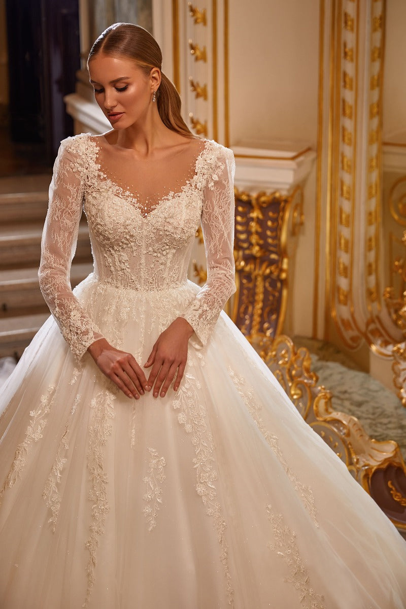 Julian Long Sleeve Wedding Dress | Jewelclues