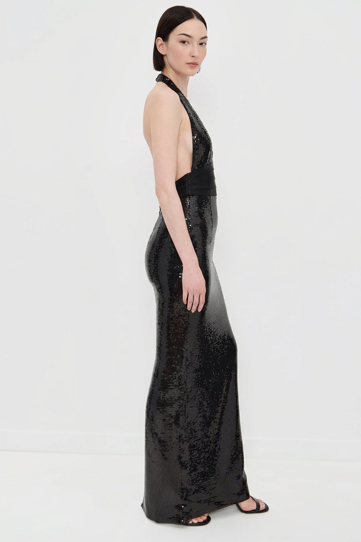 Lumiere Sequin Gown | JewelClues #color_black