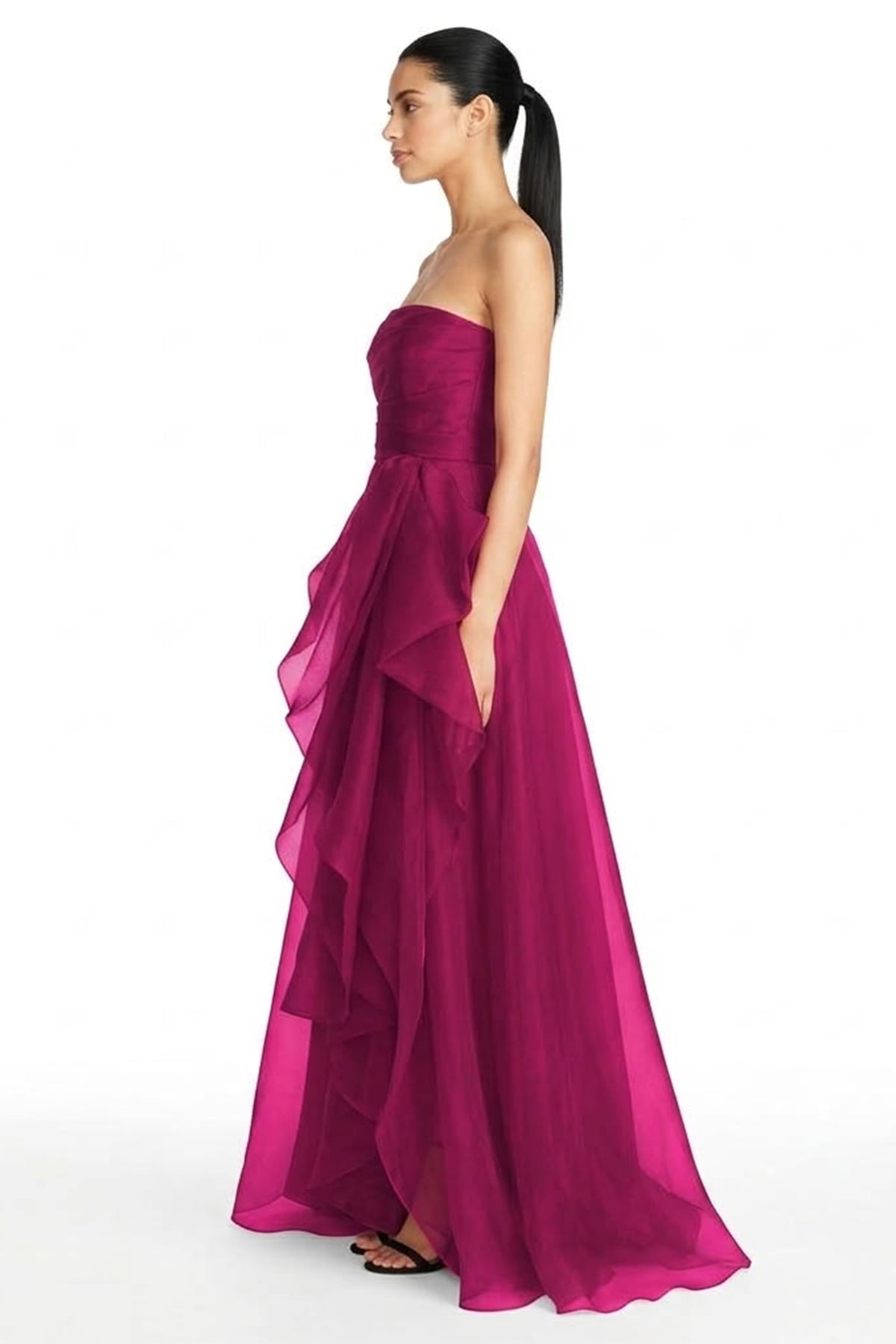 Zoya Strapless Maxi Dress | JewelClues #color_magenta