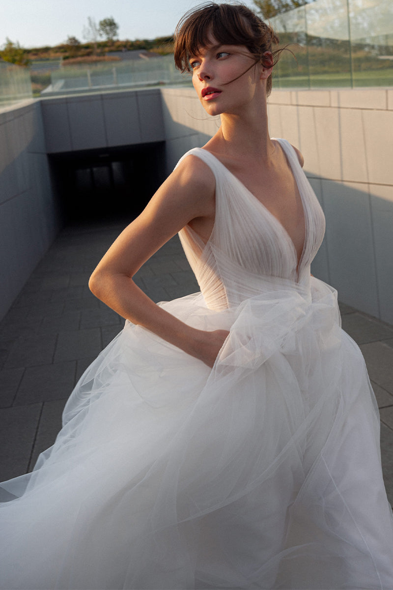 Elinor Tulle A-line Wedding Dress | Jewelclues | #color_ivory