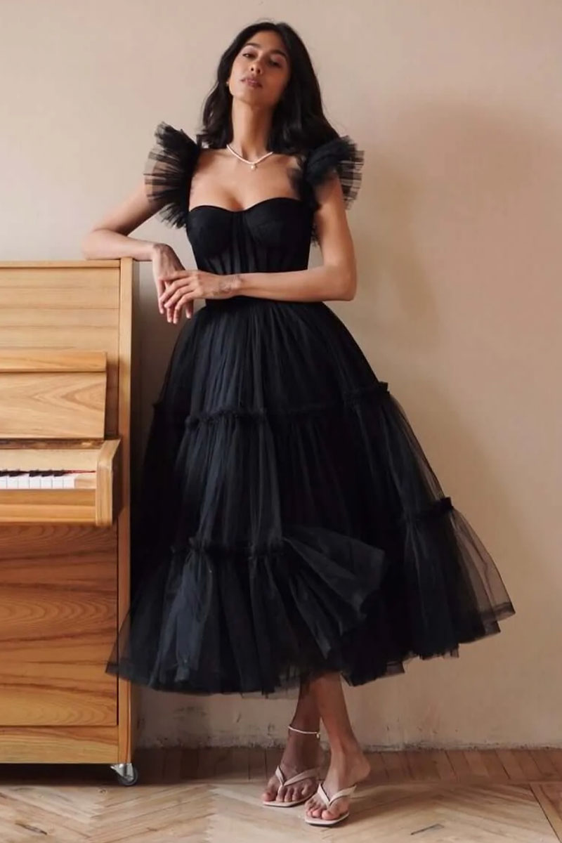 Geisha Bustier Tulle Midi Dress | Jewelclues | #color_black