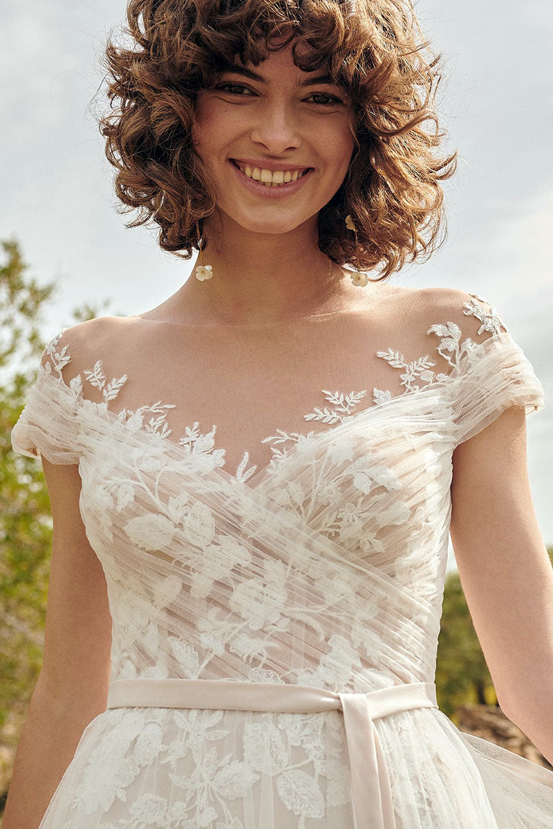 Love Allure Lace Applique Wedding Dress | Jewelclues