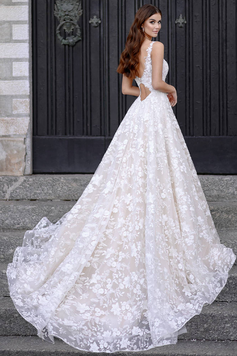 Magical Love Floral Lace A-Line Tulle Wedding Dress | Jewelclues